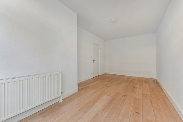 Medium property photo - Van Zeggelenlaan 303, 2524 AK Den Haag